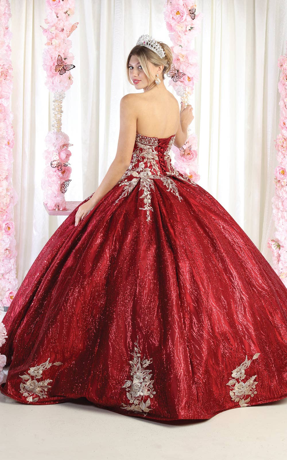 Elegant Embroidered Strapless Corset Quinceanera Ball Gown for Prom