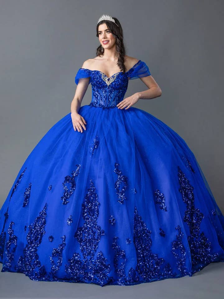 Elegant Off-Shoulder Ball Gown Quinceañera Dress with Glitter Tulle Skirt