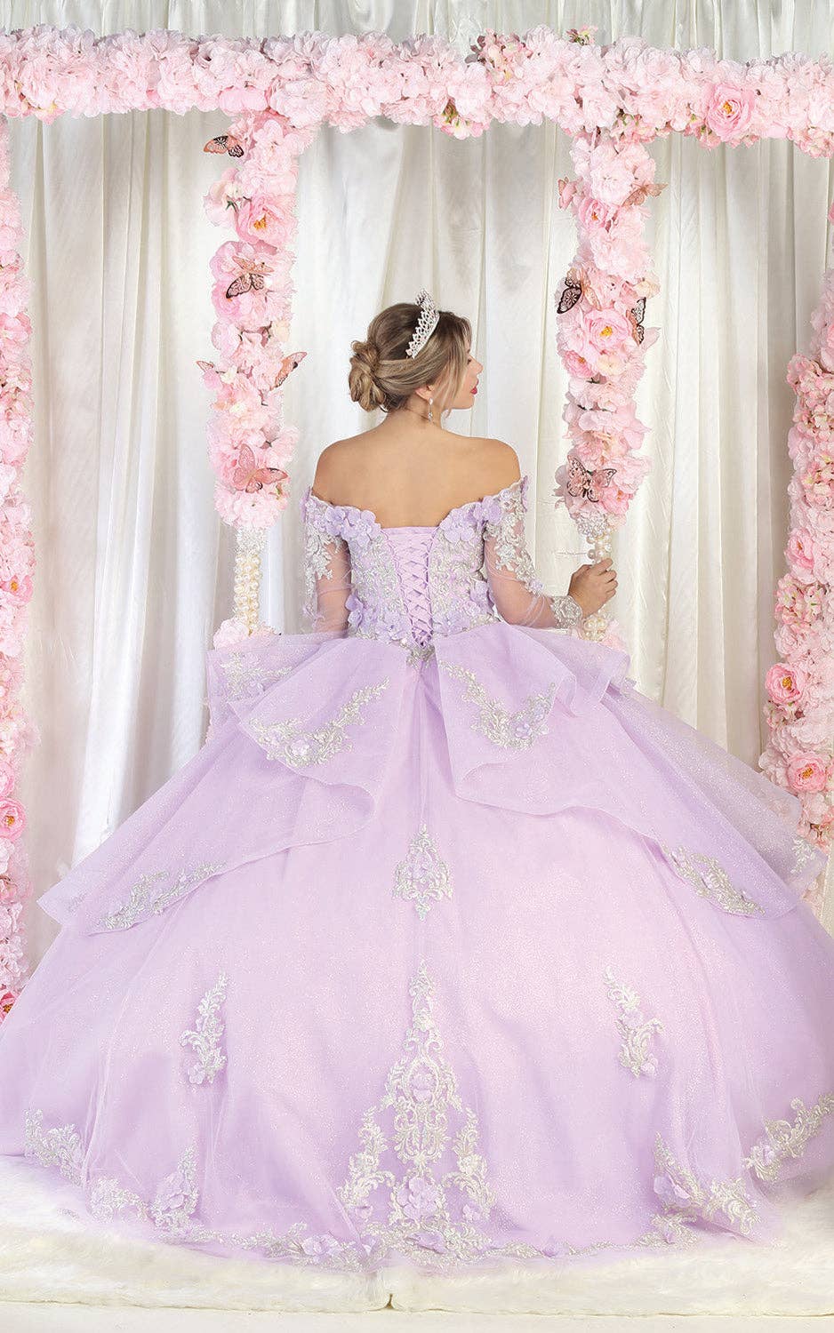 Elegant Long Sleeve Quinceanera Ball Gown with 3D Floral Applique