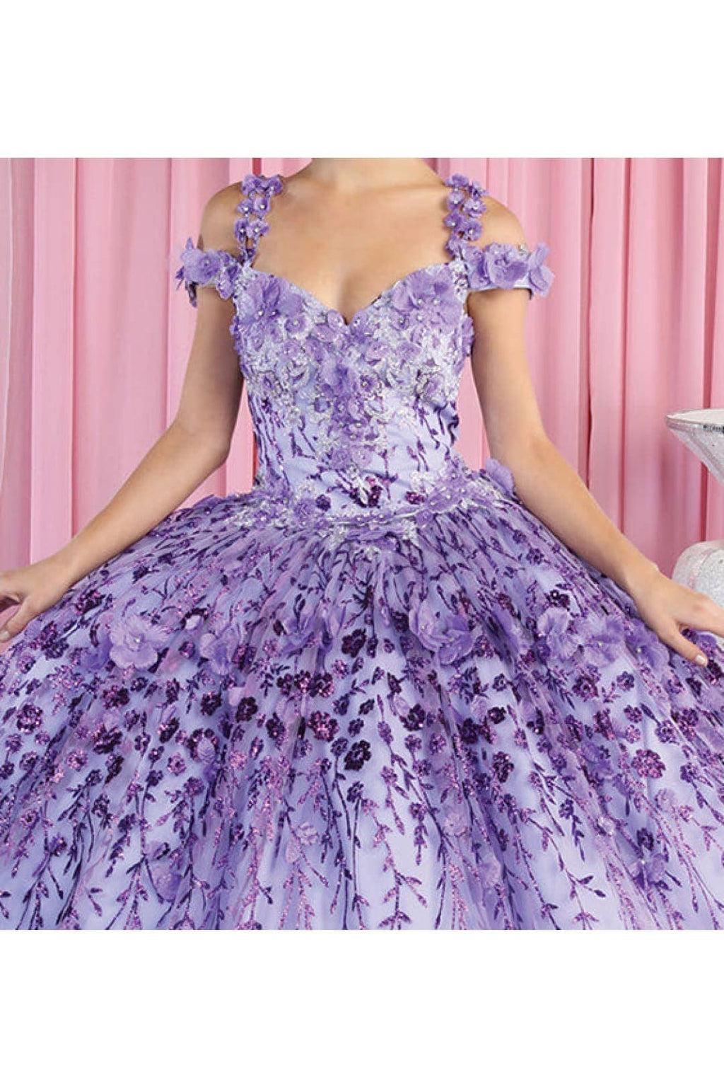 Stunning Glitter Corset Back Ball Gown with 3D Applique for Special Occasions