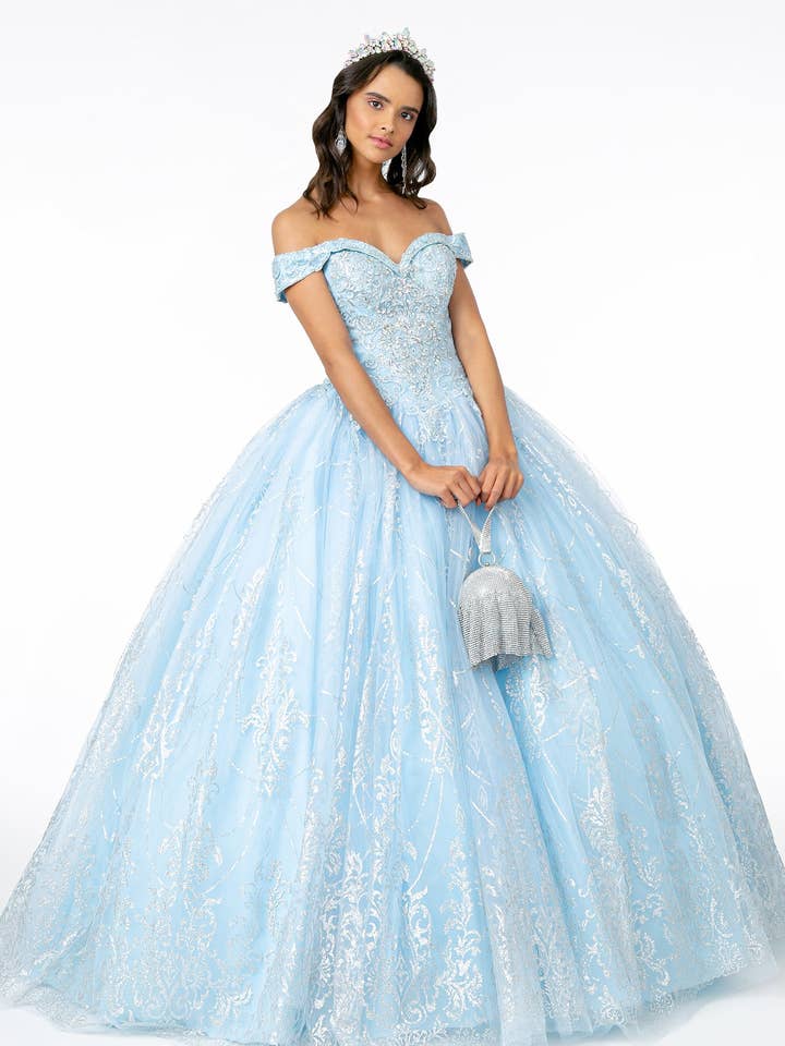 Elegant Princess Ball Gown, Sweetheart Neckline, Glitter Embellished Quinceanera Dress