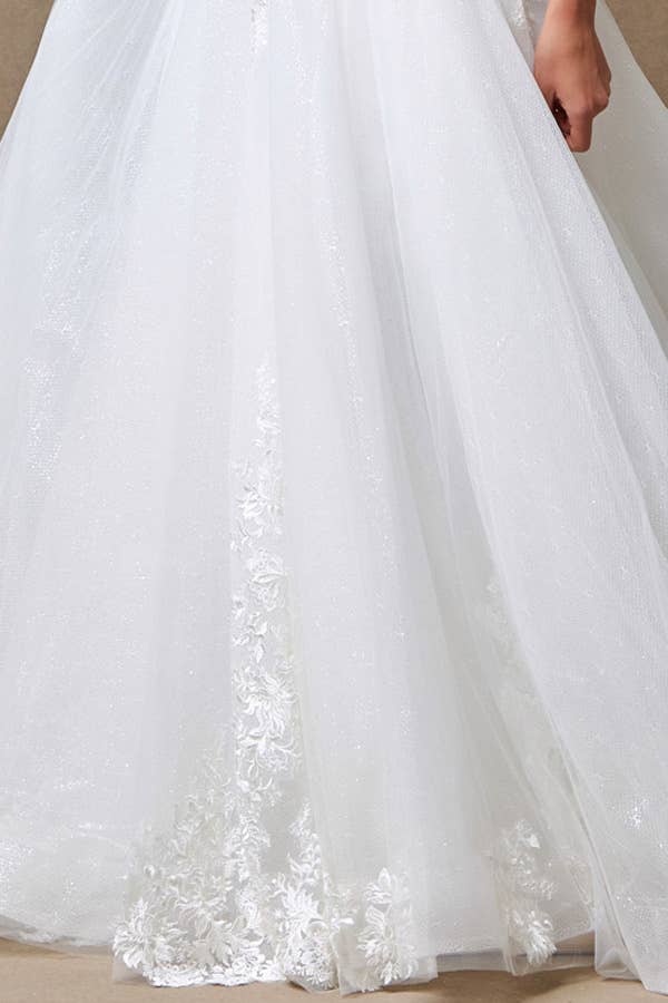 Elegant Off-White Sheer Long Sleeve Sweetheart A-Line Wedding Dress Gown