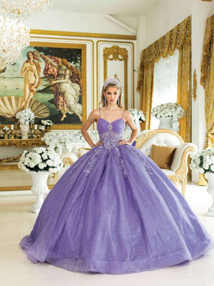 Dazzling Sparkle Tulle Quinceañera Ball Gown with Elegant Rhinestone Embellishments