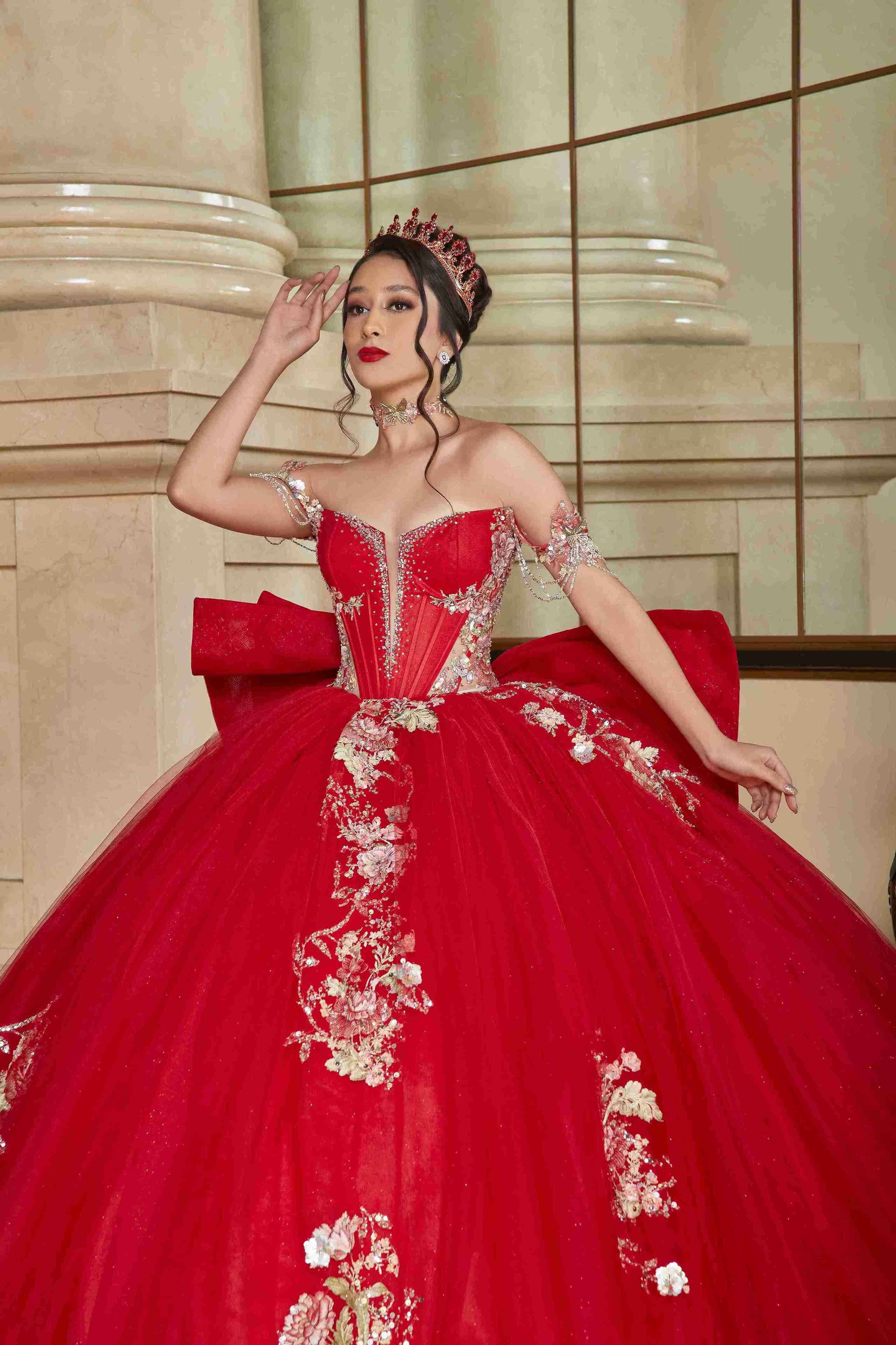 Feel Like Royalty in This Perfect Dress 15 Red Mexican Quince Dress