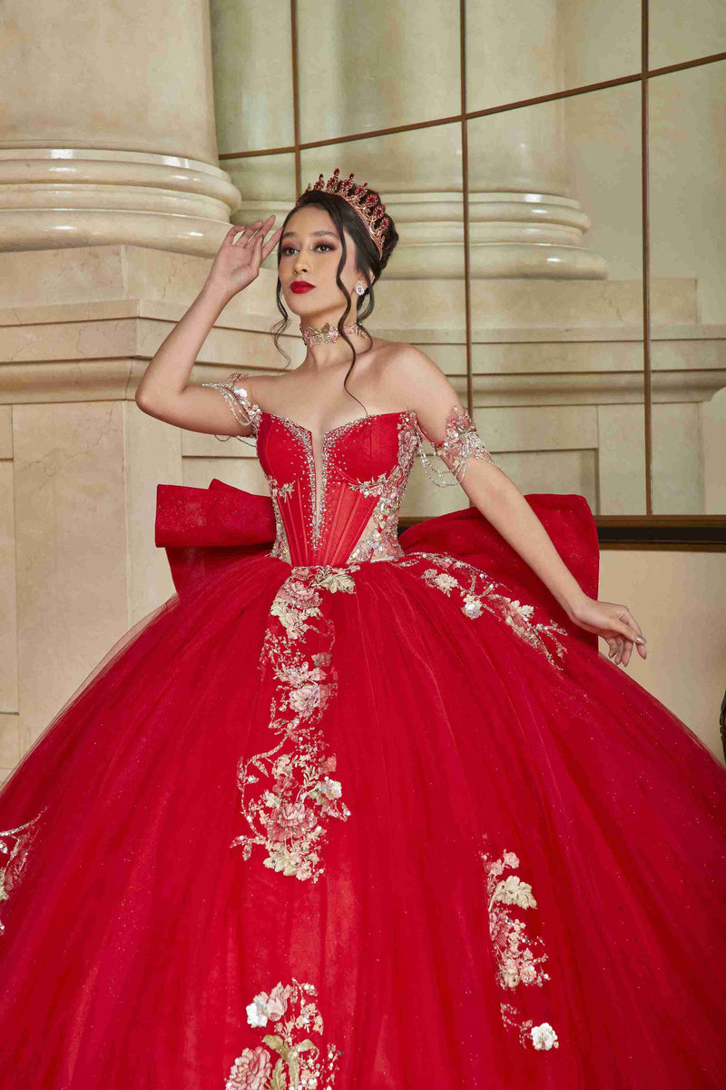 Feel Like Royalty in This Perfect Dress 15 Red Mexican Quince Dress