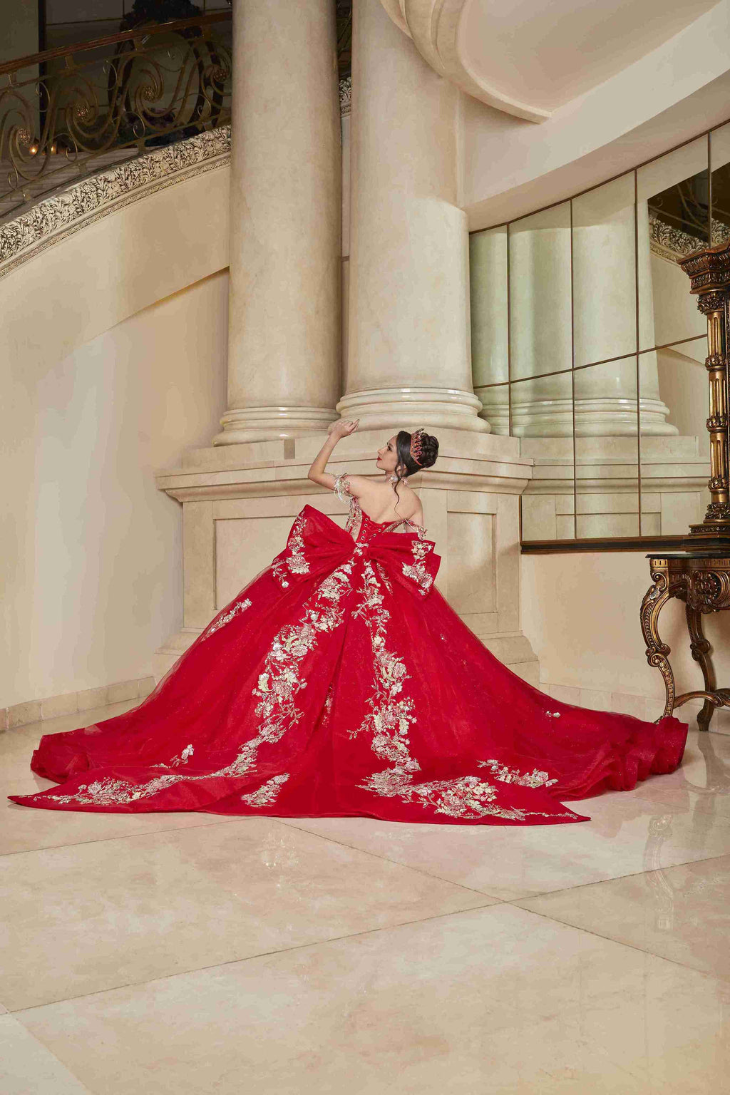 Feel Like Royalty in This Perfect Dress 15 Red Mexican Quince Dress