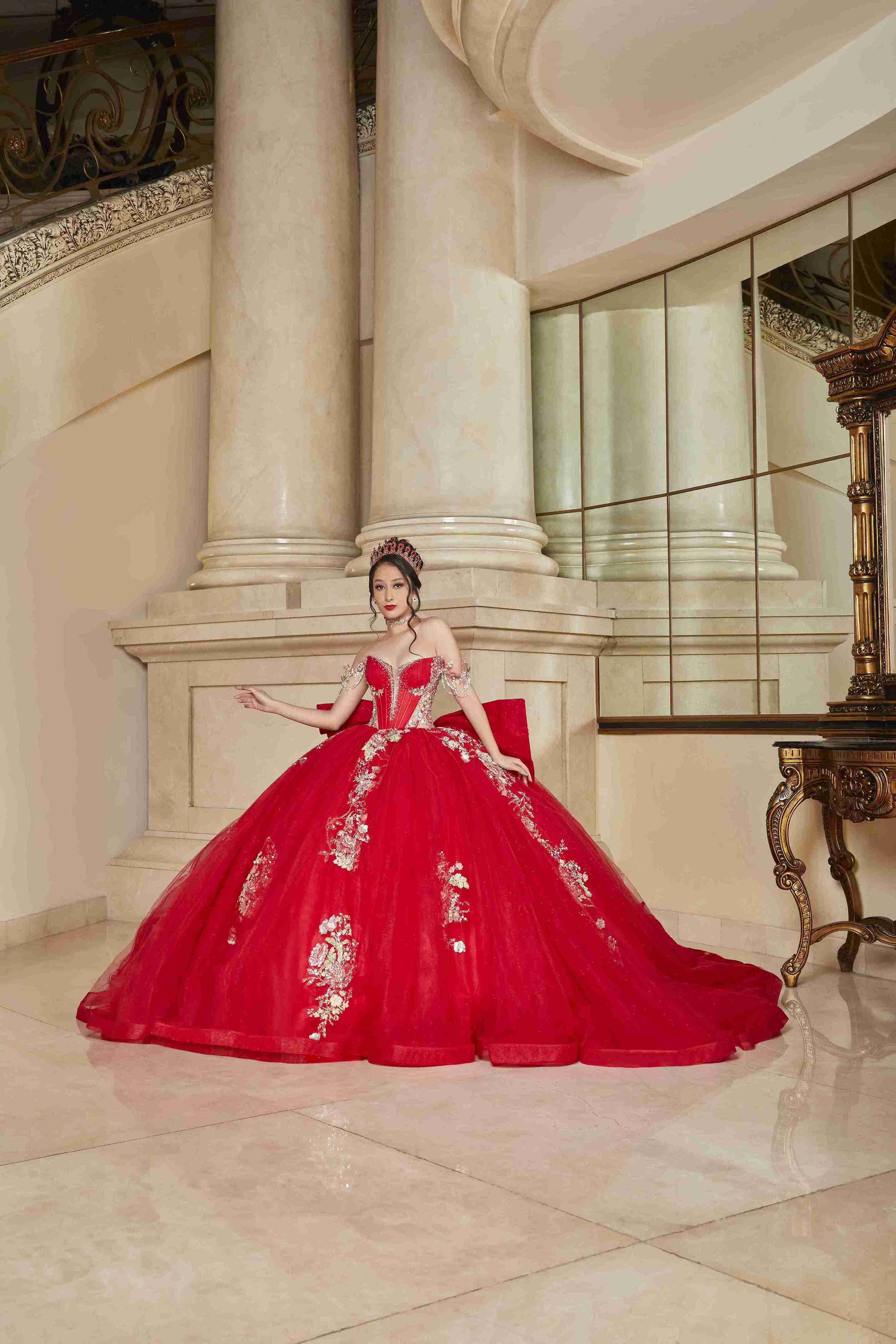 Feel Like Royalty in This Perfect Dress 15 Red Mexican Quince Dress