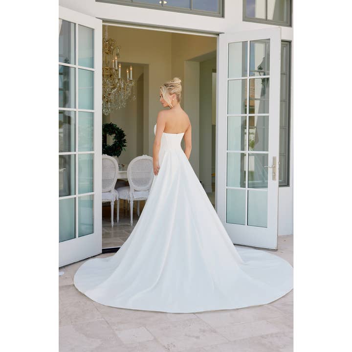 {Noxanabel Strapless Sweetheart Neckline Wedding Gown with Elegant Train} - {} at {Linda Mariposa}