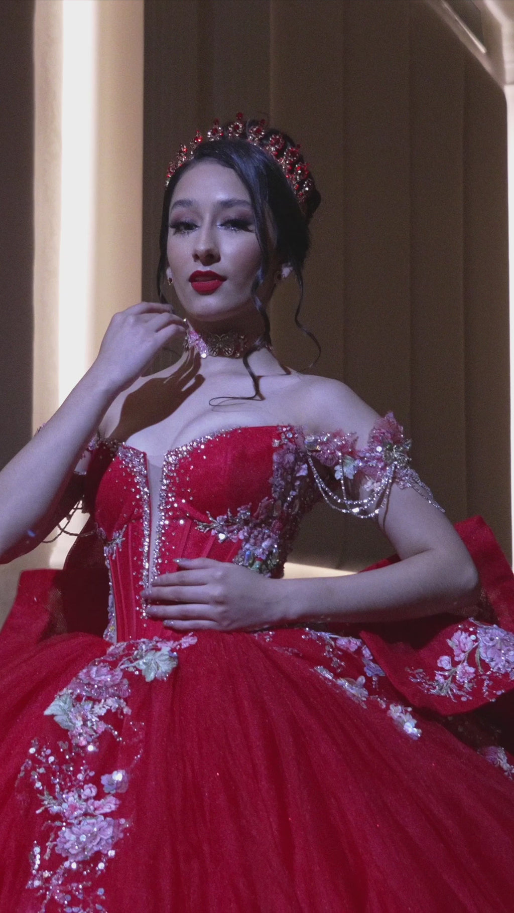 Feel Like Royalty in This Perfect Dress 15 Red Mexican Quince Dress