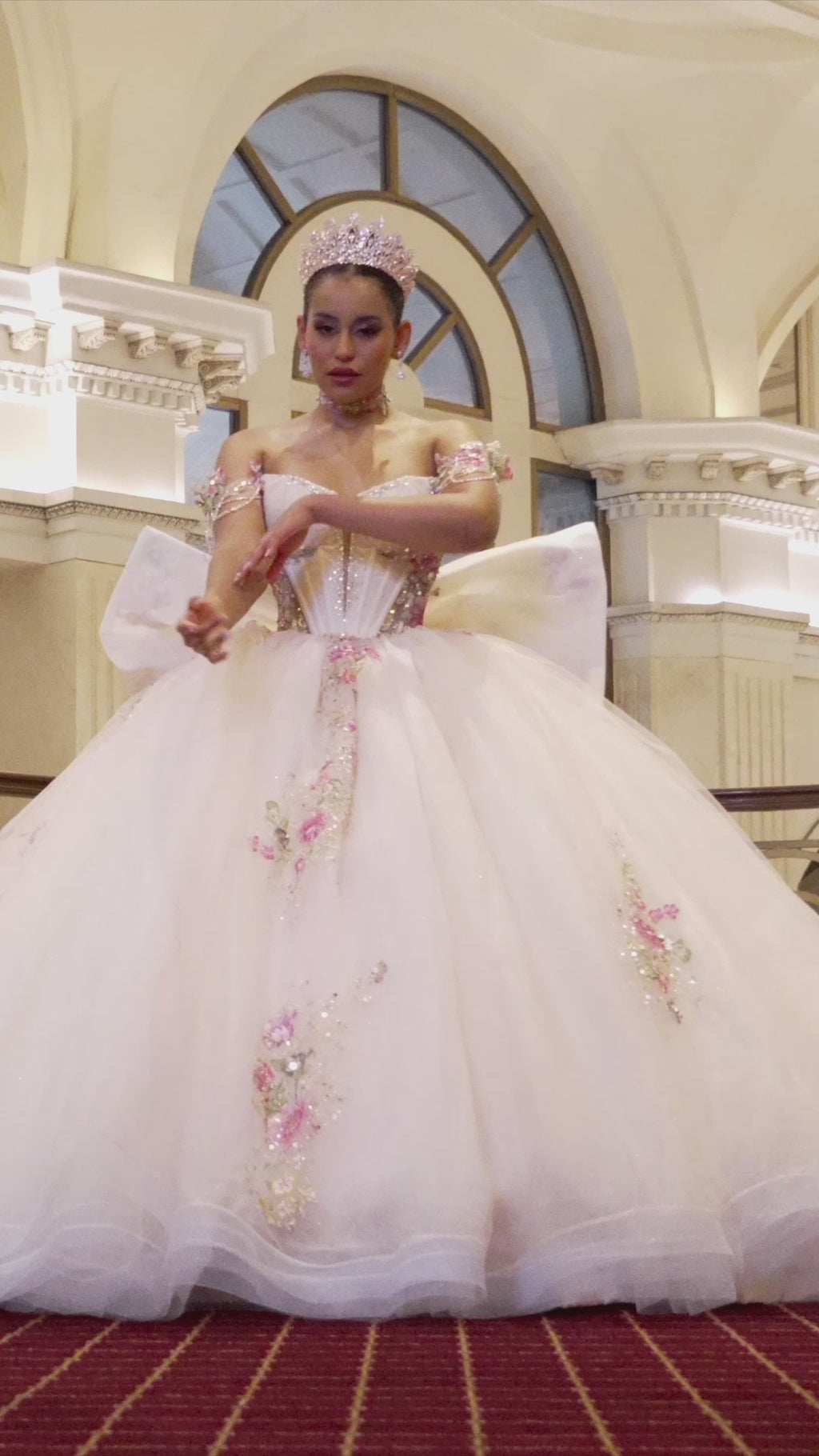 Champagne Elegance Perfect Dress 15 Quinceañera Gown That Shines Softly